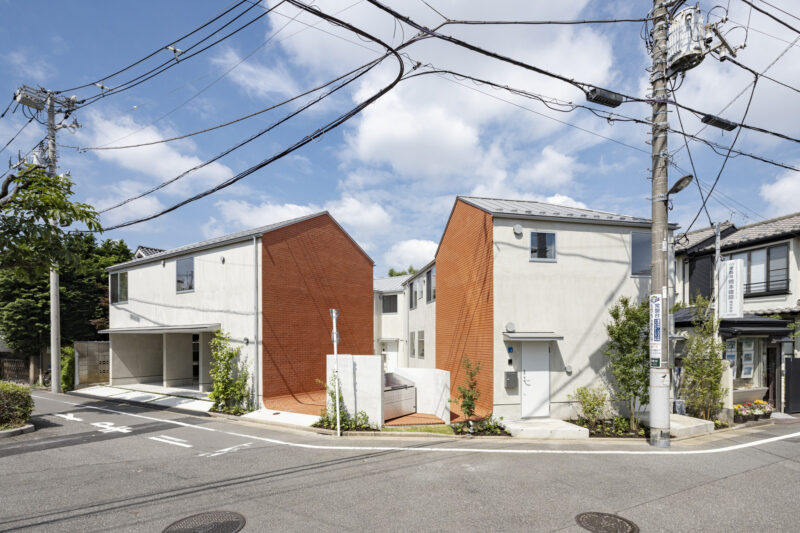 暮らしを楽しむ長屋（集合住宅）
